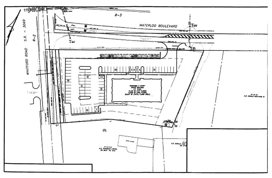 390 Waterloo Blvd, Exton, PA à louer - Autre – Image 2 sur 13