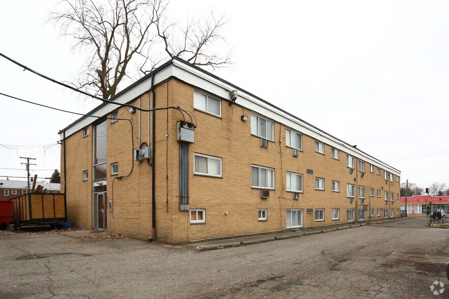 20490 Schaefer Hwy, Detroit, MI à vendre - Photo de l’immeuble – Image 3 sur 11
