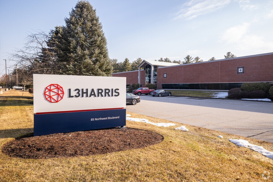 85 Northwest Blvd, Nashua, NH à louer - Photo principale – Image 1 sur 10