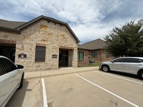 4425 Plano Pkwy, Carrollton, TX à louer Photo de l’immeuble– Image 2 sur 8