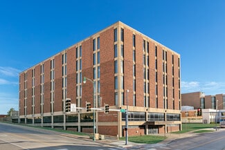 Plus de détails pour 1515 W Truman Rd, Independence, MO - Bureau à louer