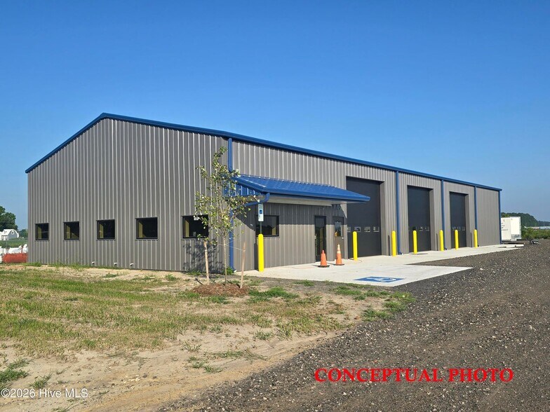 106 Lewis Drive, Elizabeth City, NC à vendre - Photo principale – Image 1 sur 31