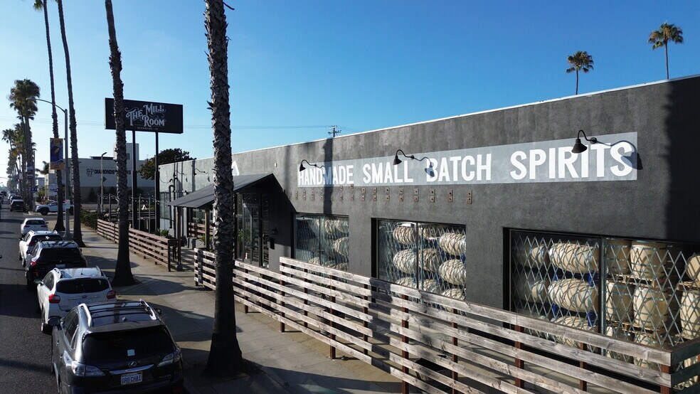 404 S Coast Hwy, Oceanside, CA à louer - Photo de l’immeuble – Image 3 sur 6