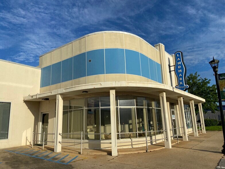 316 S McKenzie St, Foley, AL à louer - Photo de l’immeuble – Image 3 sur 22