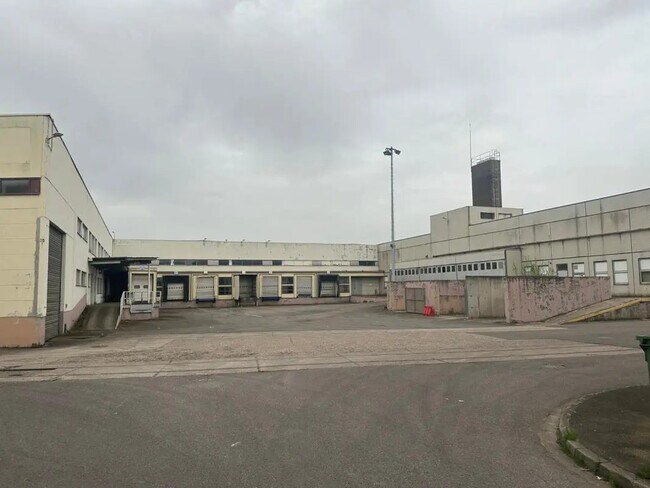 Plus de détails pour Industriel/Logistique à vendre