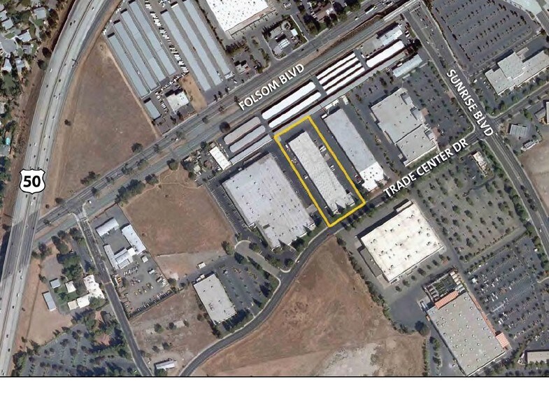 11151 Trade Center Dr, Rancho Cordova, CA à louer - Photo de l’immeuble – Image 2 sur 6
