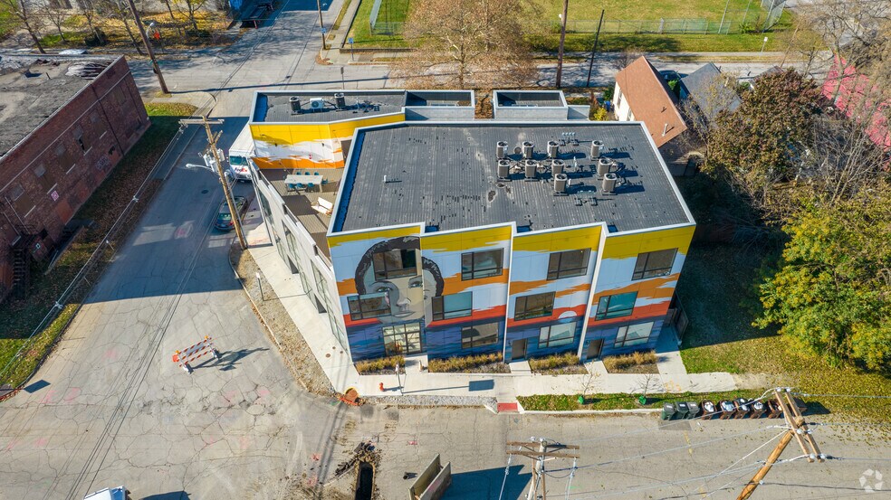 548 W State St, Columbus, OH à vendre - Photo de l’immeuble – Image 2 sur 6