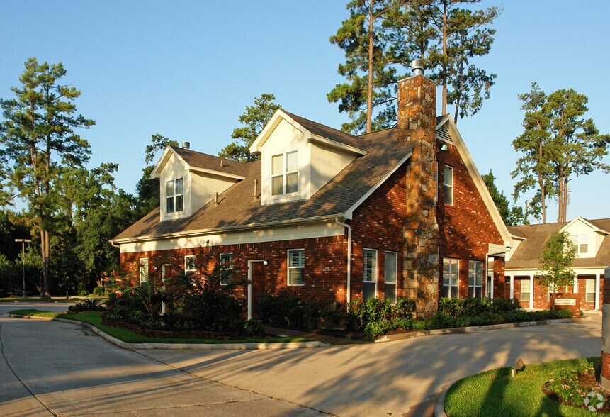 7 Grogans Park Dr, Spring, TX à louer - Photo de l’immeuble – Image 3 sur 29
