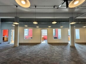 650 W Lake St, Chicago, IL à louer Photo intérieure– Image 2 sur 7