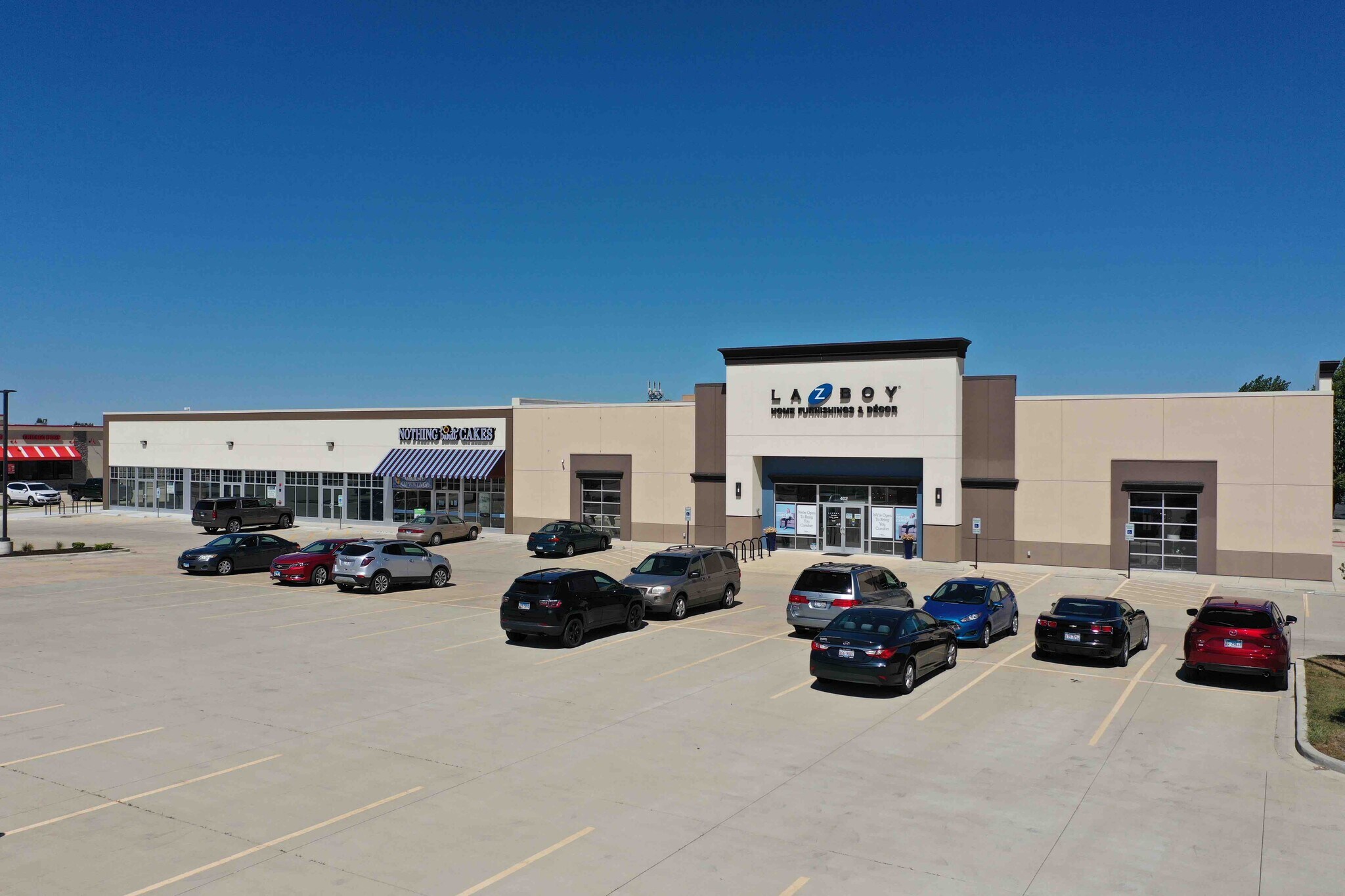 408 W Town Center Blvd, Champaign, IL à louer Photo de l’immeuble– Image 1 sur 6