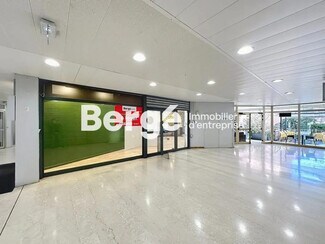 Plus de détails pour Local commercial à louer