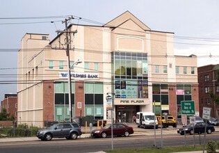 7 Broad Ave, Palisades Park, NJ à louer Photo intérieure– Image 1 sur 4