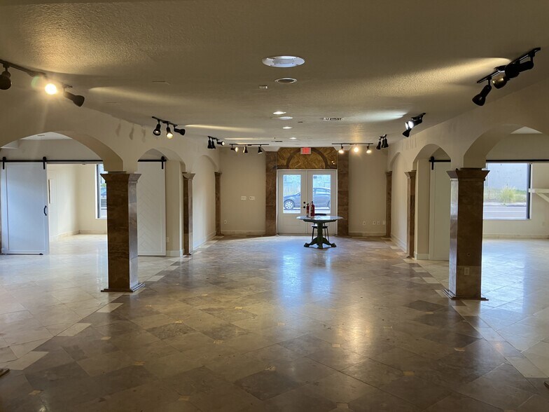 3109 W Bay To Bay Blvd, Tampa, FL à louer - Photo de l’immeuble – Image 3 sur 7