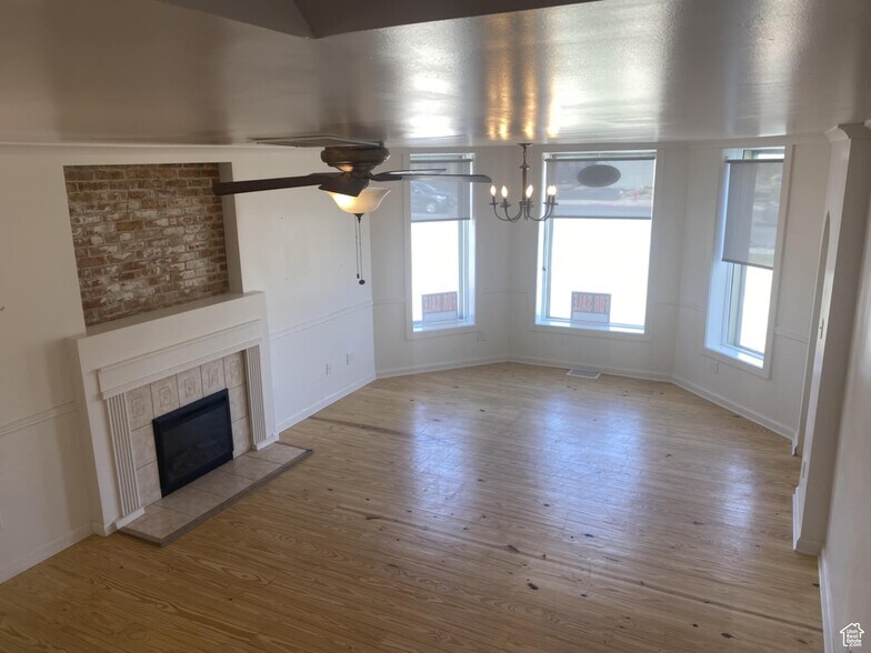 235 W Main St, Vernal, UT à vendre - Photo de l’immeuble – Image 2 sur 48