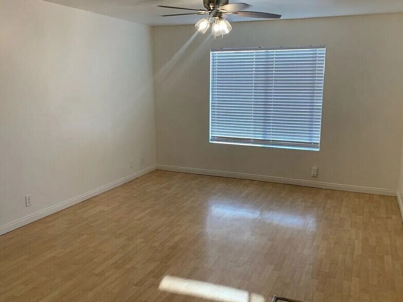 4065 Wightman St, San Diego, CA à vendre - Photo de l’immeuble – Image 3 sur 20