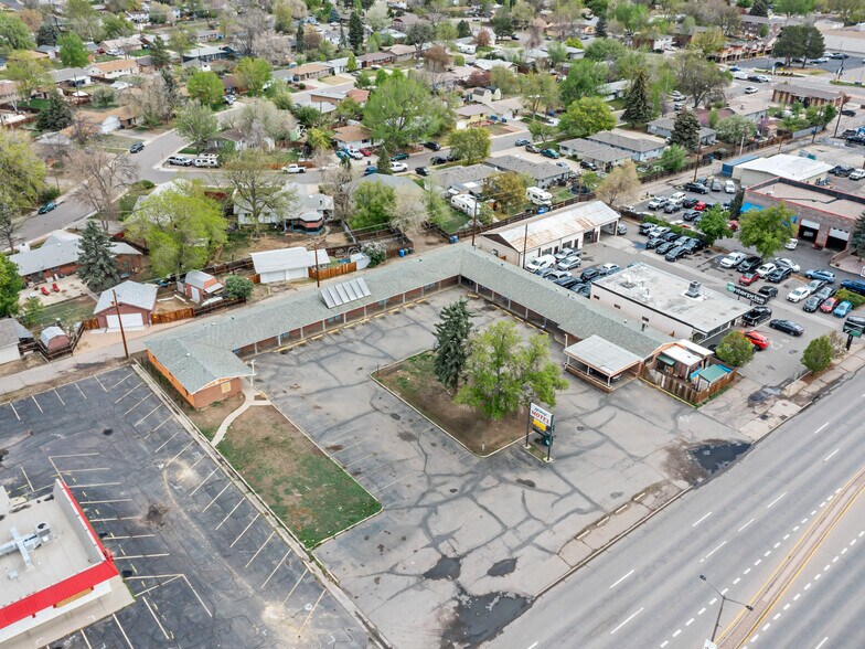 1027 E Eisenhower Blvd, Loveland, CO à vendre - Photo de l’immeuble – Image 1 sur 15