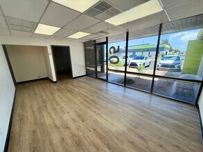 2425 W 12th St, Tempe, AZ à louer Photo intérieure– Image 2 sur 8
