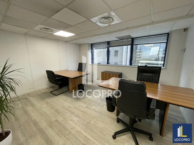 Bureau dans Nice à louer - Photo de l’immeuble – Image 3 sur 7
