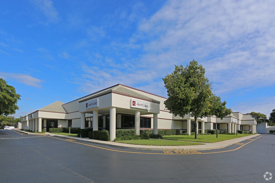 3600 S Congress Ave, Boynton Beach, FL à louer - Photo principale – Image 1 sur 6