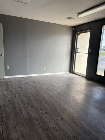 3920 Classen Blvd, Norman, OK à louer - Photo intérieure – Image 3 sur 14