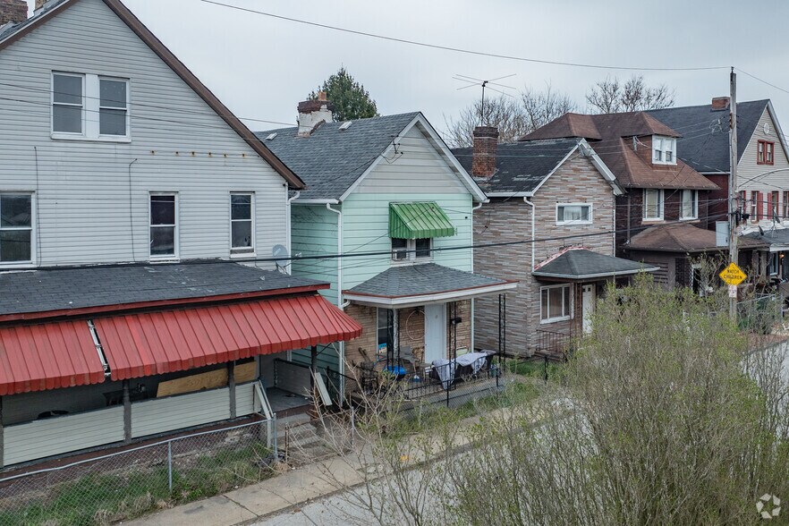 23 Unit Portfolio portefeuille de 13 biens à vendre sur LoopNet.fr - Photo principale – Image 1 sur 12