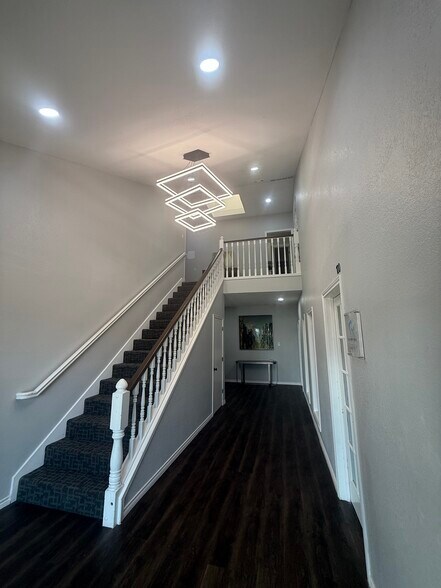 1721-1725 E Southlake Blvd, Southlake, TX à louer - Hall d’entrée – Image 2 sur 6