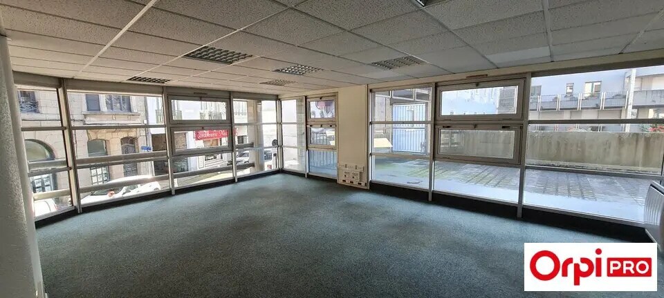 Bureau dans Saint-Brieuc à vendre - Photo intérieure – Image 3 sur 8