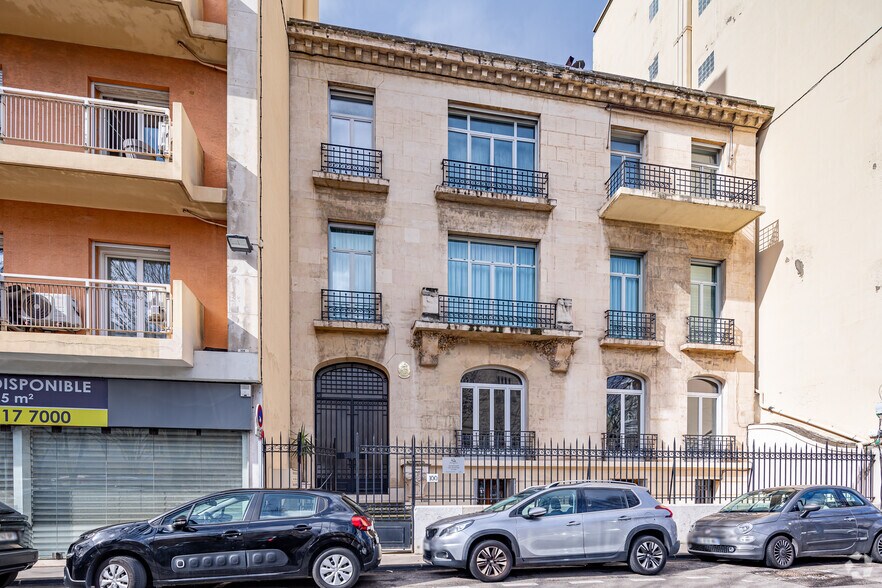 Bureau dans Marseille à vendre - Photo principale – Image 1 sur 2