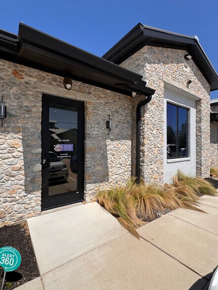 1140 N Kimball Ave, Southlake, TX à louer - Photo de l’immeuble – Image 2 sur 13