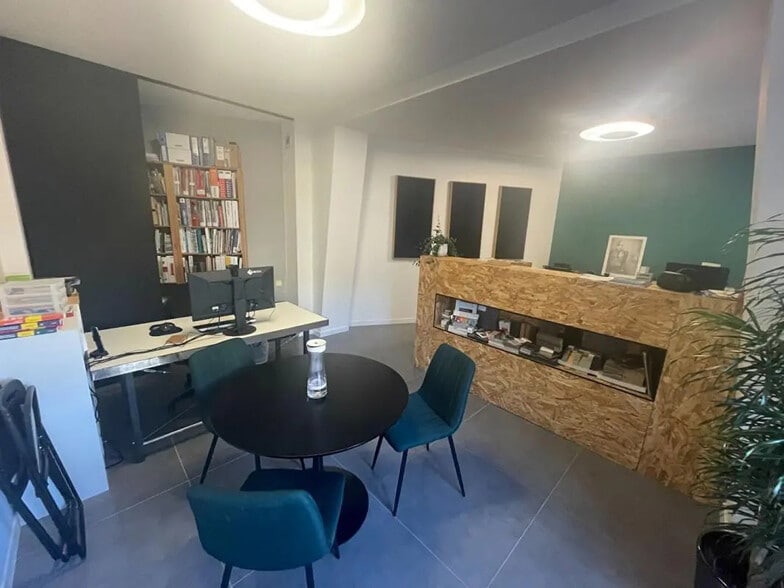 Bureau dans Rennes à louer - Photo de l’immeuble – Image 2 sur 4