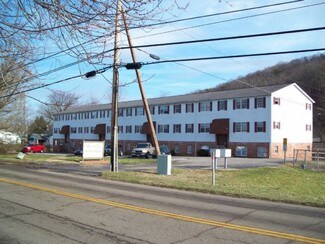 Plus de détails pour 140 Main Ave, Nitro, WV - Logement à vendre