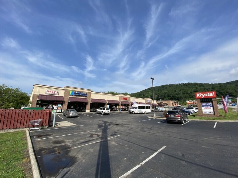 124 Harrison Ln, Soddy Daisy, TN à louer - Photo de l’immeuble – Image 3 sur 12