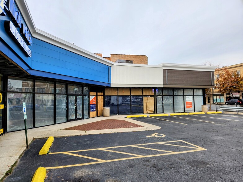 3401-3417 W Irving Park Rd, Chicago, IL à louer - Photo de l’immeuble – Image 3 sur 4