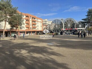 Plus de détails pour Local commercial à louer