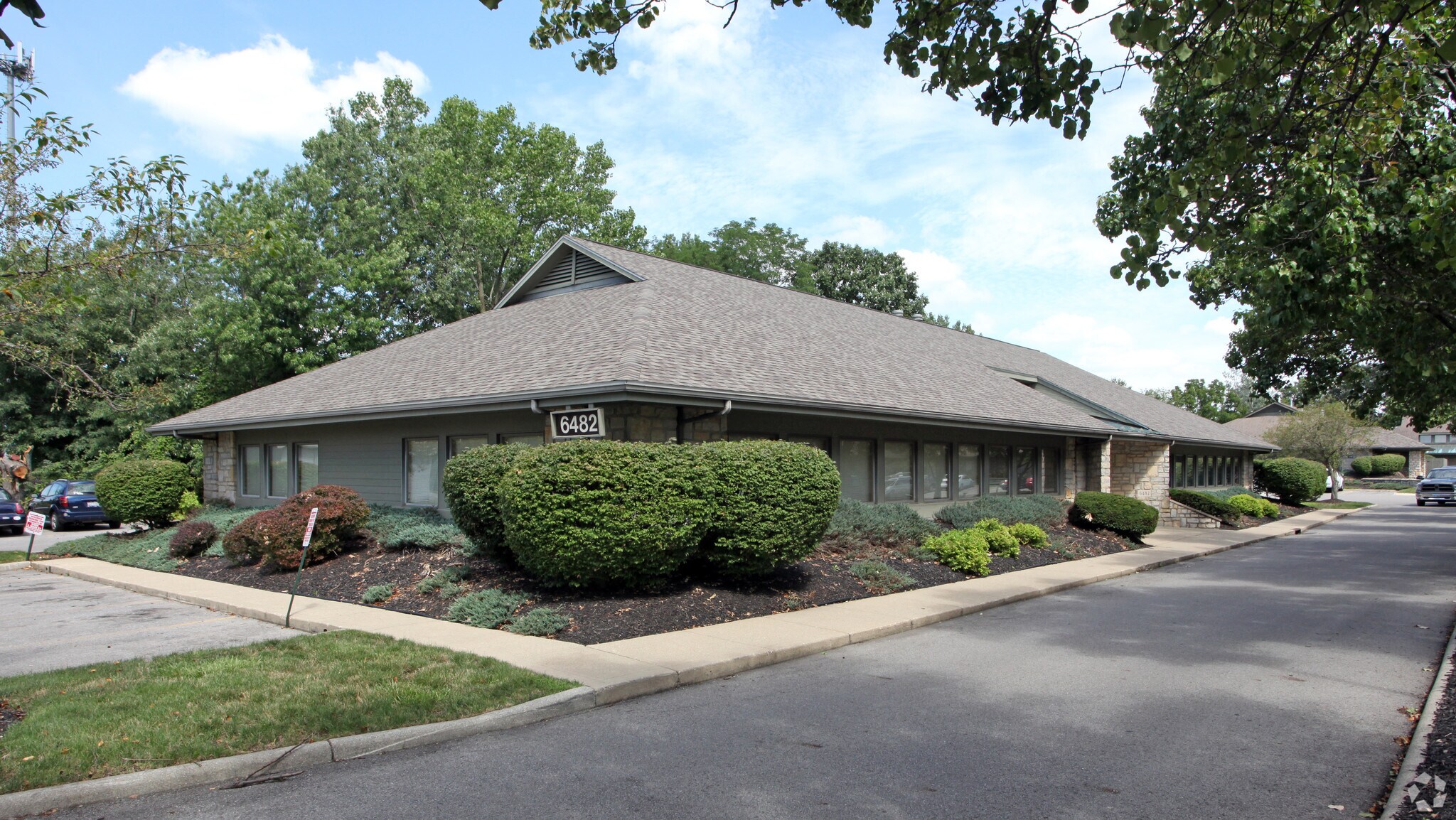 6482 E Main St, Reynoldsburg, OH à vendre Photo principale– Image 1 sur 8