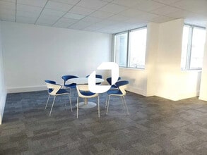 Bureau dans Vélizy-Villacoublay à louer Photo intérieure– Image 1 sur 1