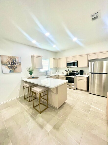5600 Sandpiper ave, McAllen, TX à vendre - Photo intérieure – Image 2 sur 11