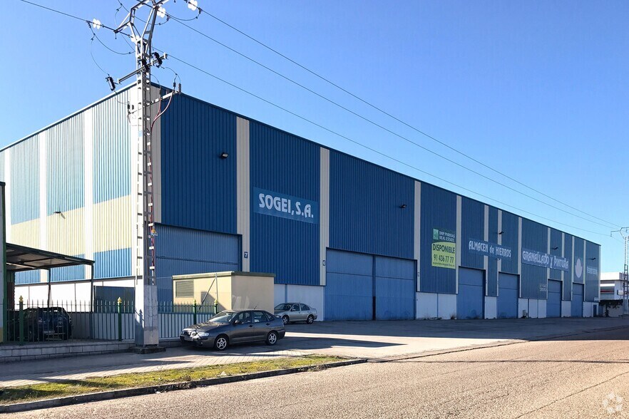 Calle la Cerámica, 234, Talavera de la Reina, Toledo à vendre - Photo de l’immeuble – Image 2 sur 10