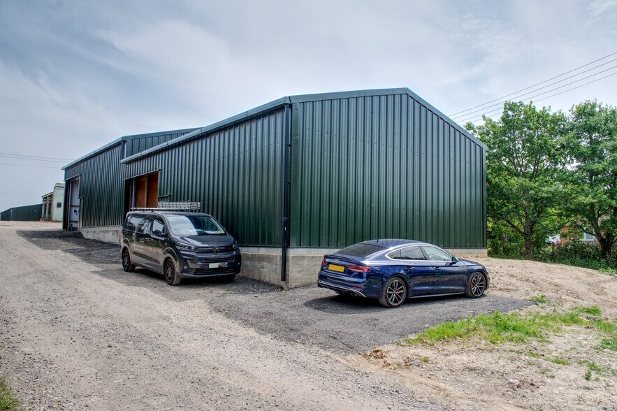 Deaks Ln, Cuckfield à louer - Photo principale – Image 1 sur 1