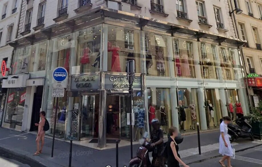 Local commercial dans Paris à louer - Photo de l’immeuble – Image 1 sur 1