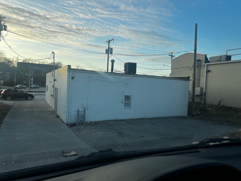 1309 NW Radial Hwy, Omaha, NE à vendre - Photo de l’immeuble – Image 2 sur 10