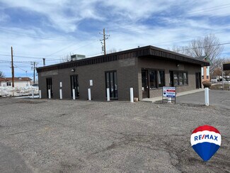 Plus de détails pour 822 Forest Dr, Riverton, WY - Bureau à vendre