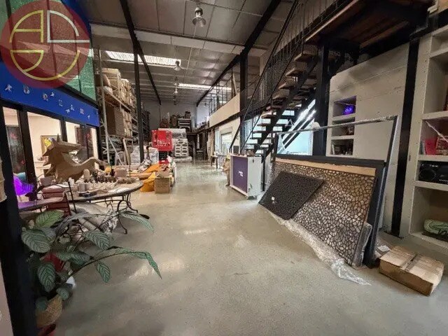 Plus de détails pour Industriel/Logistique à vendre