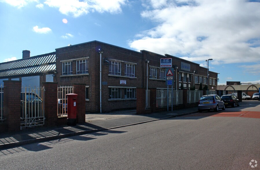 Carlton Rd, Coventry à vendre - Photo principale – Image 1 sur 4