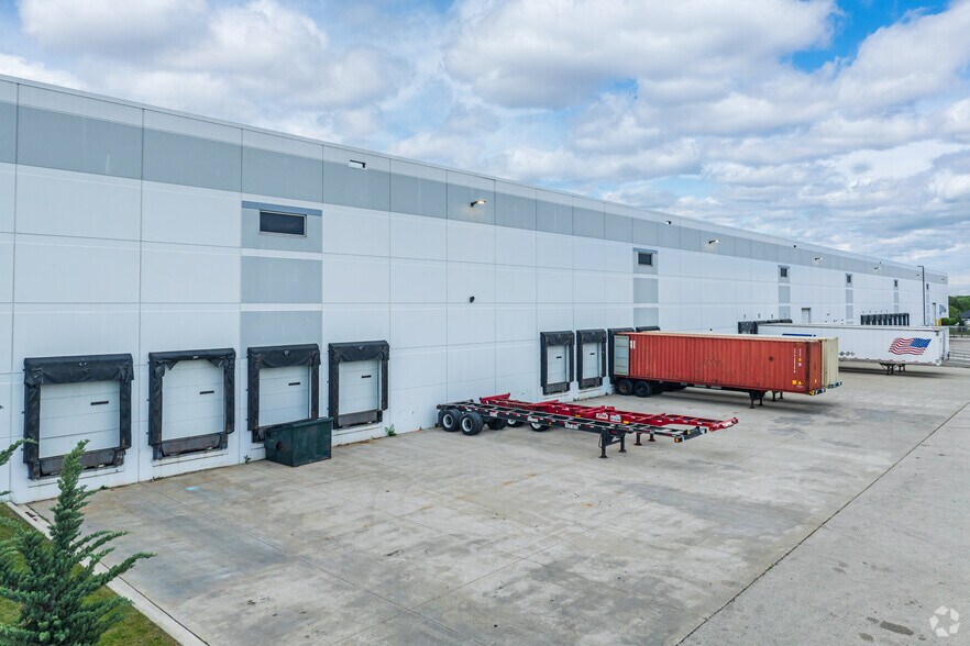 2401 W Haven Ave, New Lenox, IL à louer - Photo de l’immeuble – Image 3 sur 4