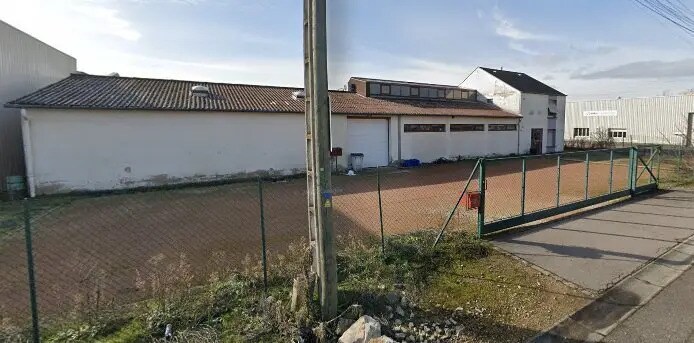Local d'activités dans Chalon-sur-Saône à vendre - Photo de l’immeuble – Image 2 sur 6