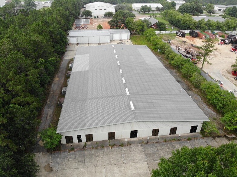 241 Highway 1085, Madisonville, LA à louer - Photo de l’immeuble – Image 2 sur 24