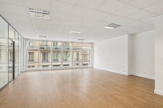 Bureau dans Paris à louer Photo intérieure– Image 2 sur 10