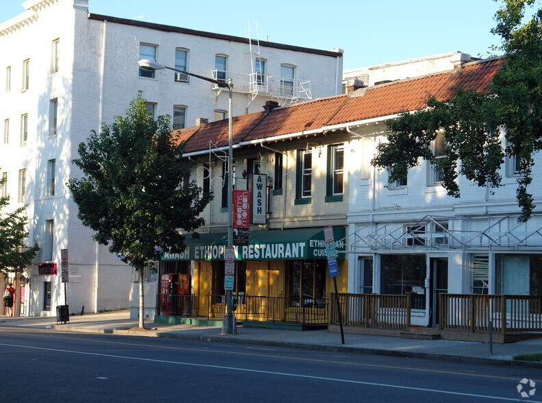2218-2220 18th St NW, Washington, DC à louer - Photo de l’immeuble – Image 2 sur 3