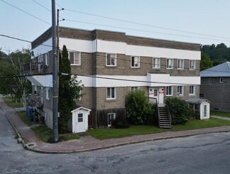 Plus de détails pour 17 Rue Principale, Gracefield, QC - Logement à vendre